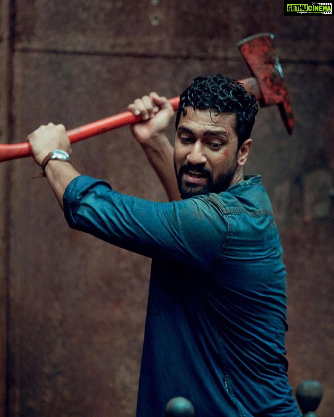 Vicky Kaushal Instagram - #Bhoot Part One- The Haunted Ship. 15th Nov. Sea you soon!