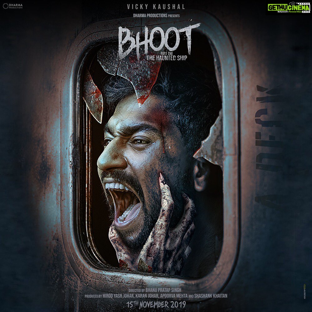 Vicky Kaushal Instagram - Sink into the world of fear! Presenting #Bhoot Part One - The Haunted Ship, directed by @bhanu.singh.91 . In cinemas 15th November, 2019. @karanjohar @apoorva1972 @shashankkhaitan @dharmamovies