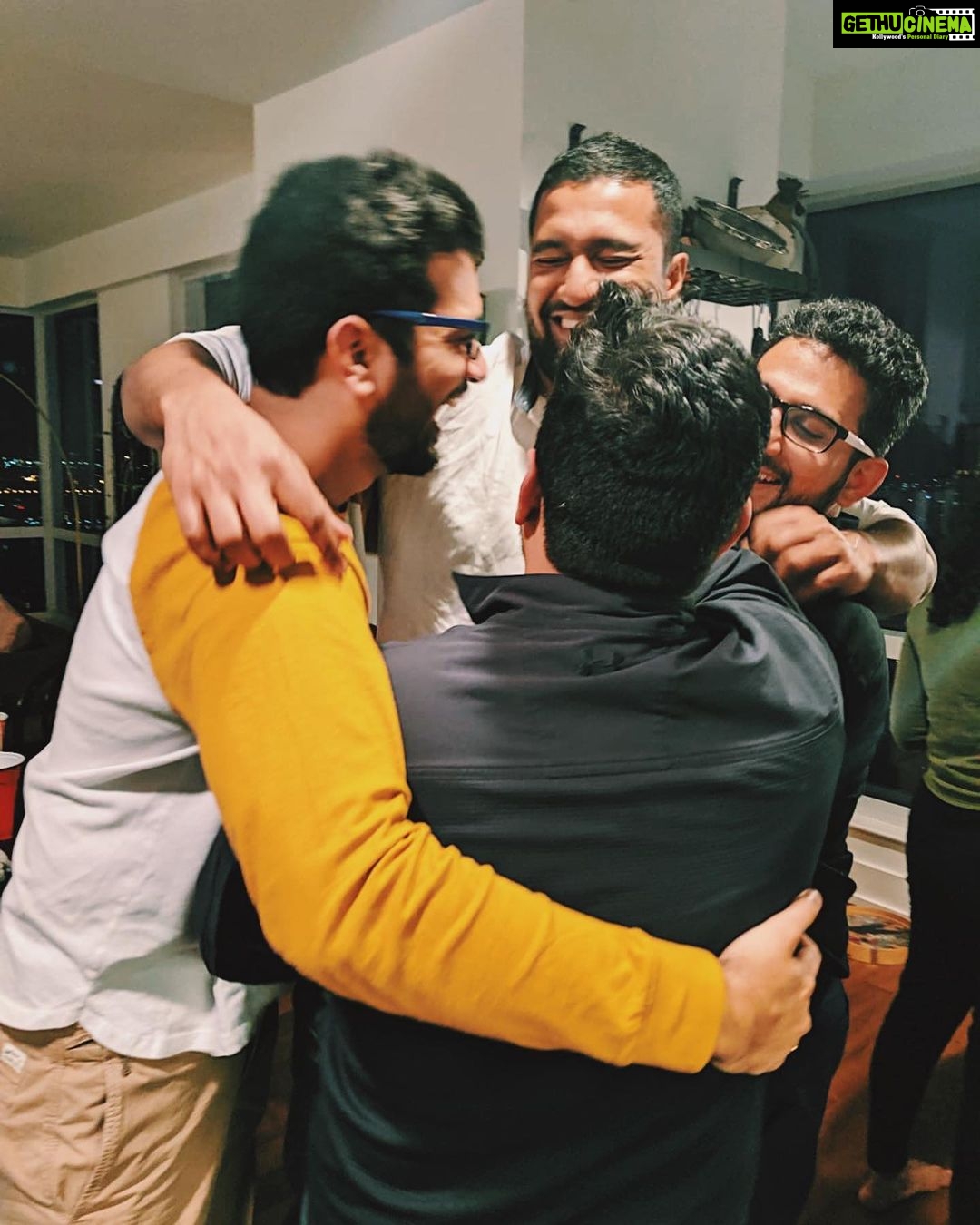Vicky Kaushal Instagram - All that matters. #core #rgit