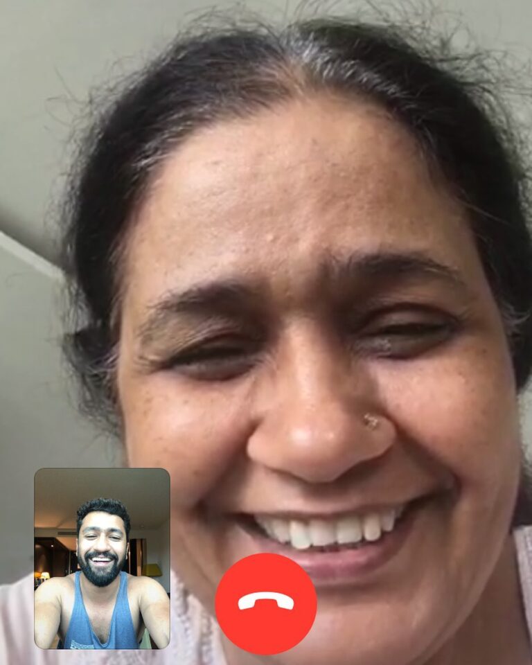 Vicky Kaushal Instagram - Latitudes and longitudes away, it’s still her smile that completes my day. माँ ❤️