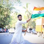 Vicky Kaushal Instagram - झंडा ऊँचा रहे हमारा। Happy Republic Day. Jai Hind! 🇮🇳