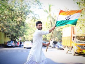 Vicky Kaushal Instagram - झंडा ऊँचा रहे हमारा। Happy Republic Day. Jai Hind! 🇮🇳