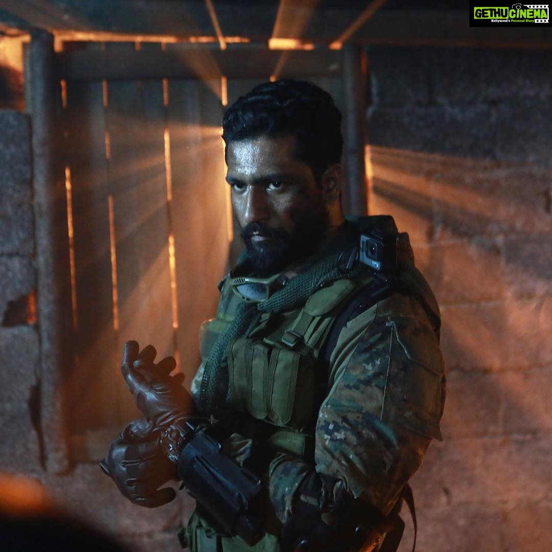 Vicky Kaushal Instagram - बलिदान परम धर्मा । 🇮🇳