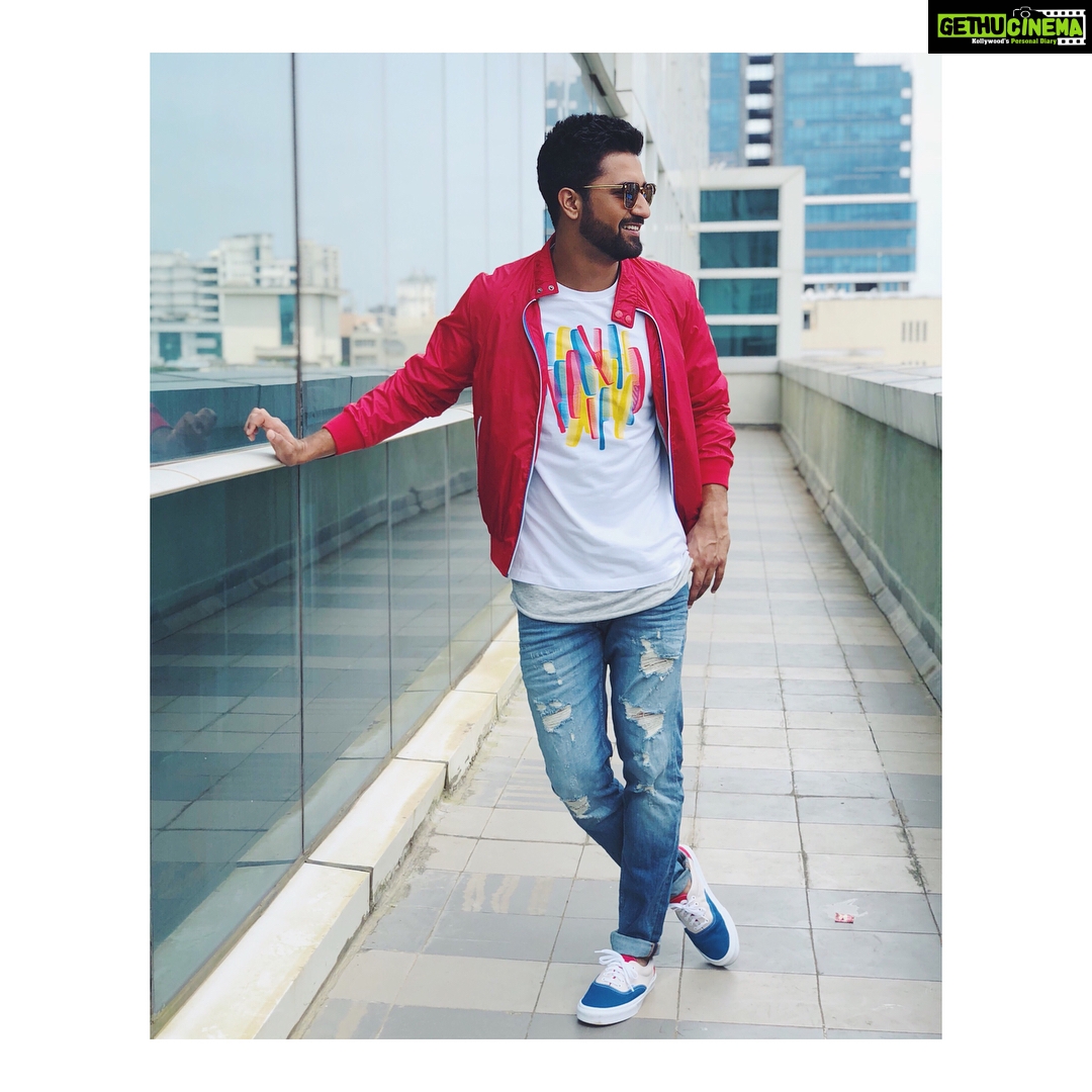 Vicky Kaushal Instagram - 🌈 #Manmarziyaan #14thSept