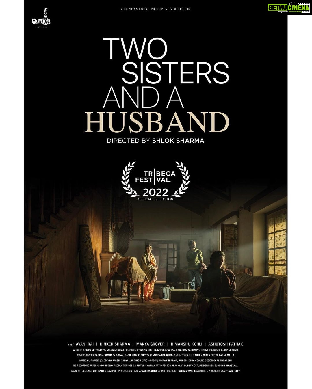 Vicky Kaushal Instagram - ‘TWO SISTERS AND A HUSBAND’- a very special film directed by @shloksharma and written by @kaalimaayee my dear friends whom I know and have learnt so much from since the day I stepped foot in this industry, is up for competition at the #TribecaFestival2022. Knowing their journey about making this Film on a personal level… I couldn’t have been happier and more proud. Wishing the whole team the very best. Go for glory guys! 🤗❤️🙌🏾 . #TwoSistersAndAHusband @tribeca @navinshetty @fundamentalpictures @anuragkashyap10 @barrkhasawhney @the_straydog @avani.rai @dinkersharmaa @manyagrover25 @himanshu.players50 @daffymonk @farazoninstagram