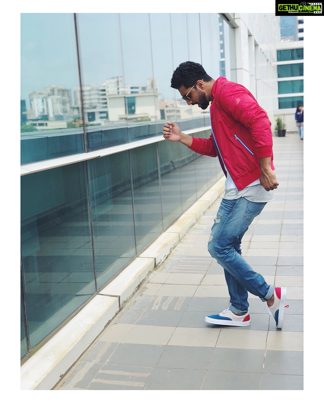 Vicky Kaushal Instagram - 🌈 #Manmarziyaan #14thSept
