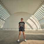 Vignesh Shivan Instagram - Nee En Ulaga azhagiyae 😍🥰❤ Unnai Pol oruthi illaaye 😍🥳🥰❤ En Ulaga Azhagiyum , ivvulagathin Azhagum ❤😍🥰🥳🥳🥳🤩 The modern Spanish Architectural marvel of Valencia , Spain 🇪🇸 captured along with A beautiful woman from India 🇮🇳 #Valencia #Nayanthara #Thangamey Photography by @kelmib travel and hospitality partner @gtholidays.in ❤ Visit Valencia and get stunned by the city’s vibe ! The ambience , the architecture and the way time absolutely flies ! One of the best places visited ever❤🥳😍🤩🥰🥰🥰 #wikkiclicks📷