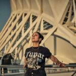 Vignesh Shivan Instagram – Nee En Ulaga azhagiyae 😍🥰❤️
Unnai Pol oruthi illaaye 😍🥳🥰❤️

En Ulaga Azhagiyum , ivvulagathin Azhagum ❤️😍🥰🥳🥳🥳🤩 

The modern Spanish Architectural marvel of Valencia , Spain 🇪🇸 captured along with 
A beautiful woman from India 🇮🇳 
#Valencia #Nayanthara #Thangamey 

Photography by @kelmib 

travel and hospitality partner @gtholidays.in ❤️ 

Visit Valencia and get stunned by the city’s vibe ! The ambience , the architecture and the way time absolutely flies ! 

One of the best places visited ever❤️🥳😍🤩🥰🥰🥰 

#wikkiclicks📷
