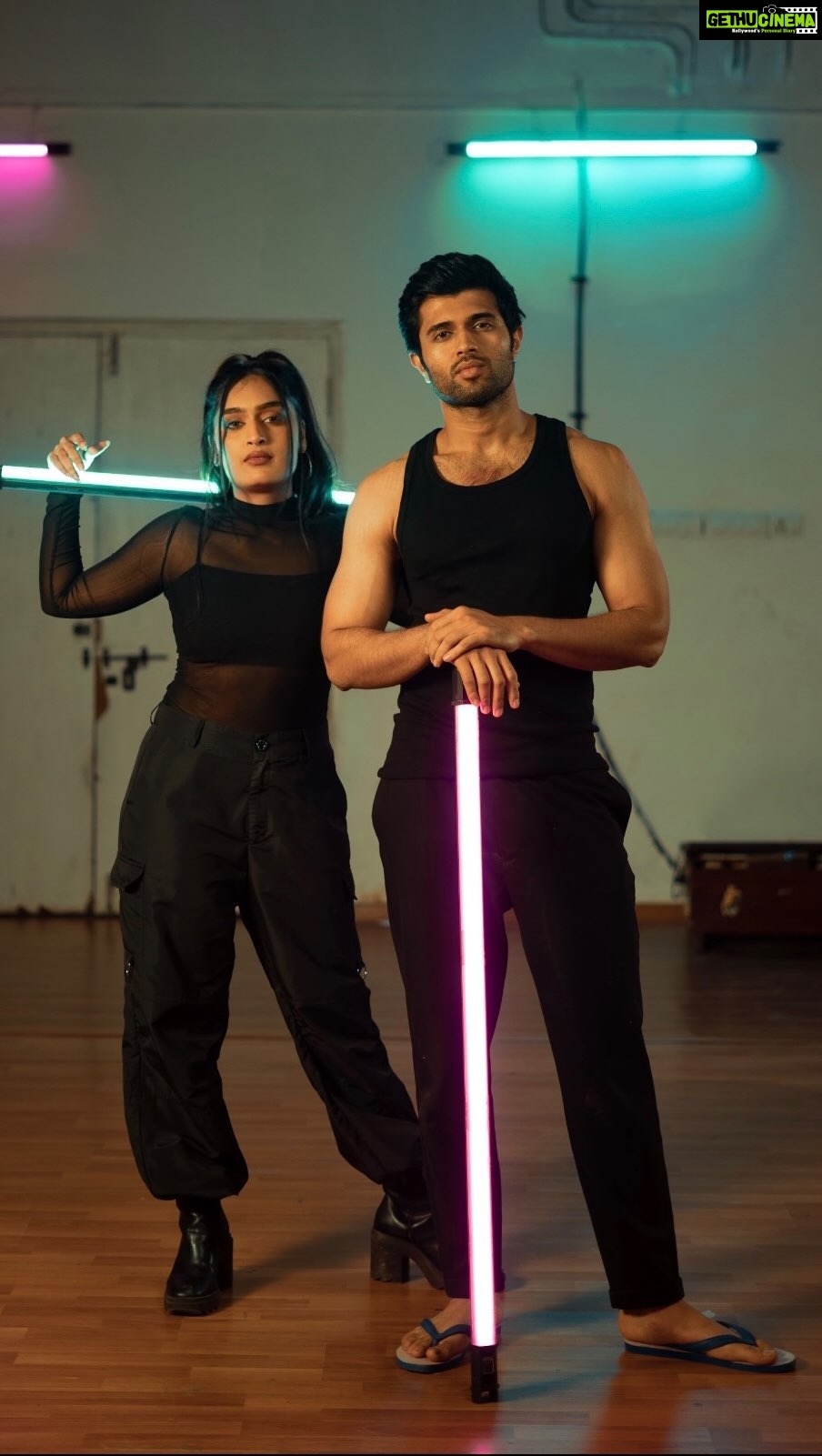 Vijay Deverakonda - 2.4 Million Likes - WAAAT LAGA DIYA 🥲