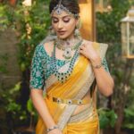 Yaashika Aanand Instagram - Choose your fav 🌻✨ Mua @divyamakeupandhair 📸 @sarancapture Blouse @ishithaa_design_house Styling @mehndi_jashnani Saree @weaveinindia Jewelrey @mspinkpantherjewel Fika Chennai
