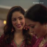 Yami Gautam Instagram - This Diwali, go for unconventional gifts that speak volumes ❤️ Explore gifts that tug at your heart strings and celebrate a #NayiDiwaliNayiSoch with Shoppers Stop! Wardrobe Partner: @wforwoman Head to your nearest Shoppers Stop store or online to explore the best in watches and more. #ShoppersStop #Diwali #YamiGautam #smartwatch #gifting #diwaligifts #diwali2022 #diwalivibes