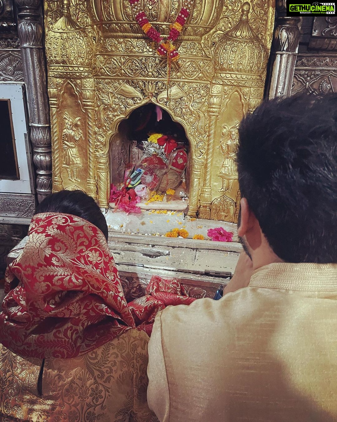 Yami Gautam Instagram - The spiritual feeling after Darshan at Jwala Devi mandir is inexpressible 🙏🏻😇