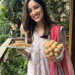 Yami Gautam Instagram – Treat yourself and your loved ones to fresh and tasty walnuts from Chile, this festive season. Chilean walnuts are renowned around the world for their taste, high quality, light colour and counter seasonal freshness. They are now also easily available in India. 

You can buy Chilean walnuts from all major dry fruit stores and e-commerce platforms.

@chilewalnuts.india 

#walnutsfromChile #walnuts #chileanwalnuts #smartfood #brainfood #festiveseason #Ad