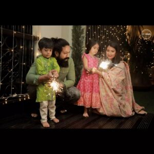 Yash Instagram - Moments that matter the most.. Happy Deepavali from ours to yours 🪔 ದೀಪಾವಳಿ ಹಬ್ಬದ ಶುಭಾಶಯಗಳು 🪔