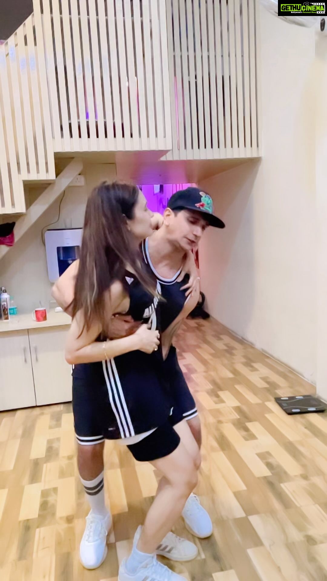 Yuvika Chaudhary Instagram - 🥰🤫❤️🧿 @princenarula