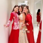 Yuvika Chaudhary Instagram - Mad night with mad girls 👧 #yuvikachaudhary #fun #party