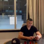 Aaron Aziz Instagram - Masya Allah Tabarakallah hari ni JKT hujan lebat tadi terus rasa sayu aje lihat suami ku yg kerja keras utk keluarga. Nak peluk dia erat erat tapi apakan daya dia cakap kita tak ikhlas 🤣🤣🤣 Kalau kat TV kemain, shopping sana sini, romantic sana sini. Reality nya, muka teran teran and senyum pun takde…. 🤣🤣🤣 Its always a good idea to invest on your wife… Semoga Allah swt memberi suamiku rezeki yg melimpah ruah penuh barakah Ameen I LV You 🤣🤣 Bismillah…….