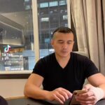 Aaron Aziz Instagram - Ada cerita di sebalik gambar in. Dtg ke Jakarta utk investment Tapi lain pulak di invest. Nanti kan video nya baru korang akan faham apa Abg Maksud kan. @officialaksomalaysia #AksoGT3500 #AksoGTAAseries #AksoHavana #Jakartainvestment #aaronaziz #TheVapeDon