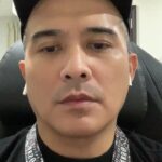 Aaron Aziz Instagram - Siapa yg boleh hantar Gambar korang dgn #AksoGT #AksoAAseries & #AksoHavana dan hantar ke DM @OfficialAksoMalaysia kita bagi satu #AksoIGO 8000 puff RM37 rechargeable secara PERCUMA!!! Postage pun free!!!