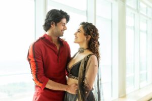 Abhimanyu Dasani Instagram - ♥️🖤♥️🖤
#MeenakshiSundareshwar releases THIS FRIDAY on Netflix.

@karanjohar @apoorva1972 @somenmishra @abhimanyud @vivek.sonni @aarshvora @dharmaticent @netflix_in @sonymusicindia 
📸 @ashiq_mk