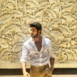Abhimanyu Dasani Instagram - Who gon' stop me, huh ? #OnToTheNextOne India