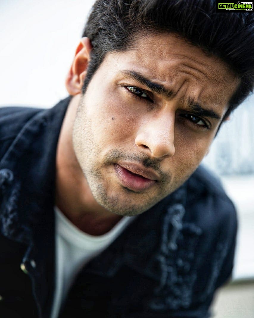 Abhimanyu Dasani Instagram - Your frown eyed boy 👁️ Mumbai, Maharashtra