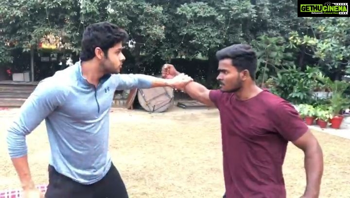 Abhimanyu Dasani Instagram - #Nikamma action rehearsals be like... 😝🙆🏼♂️🤦🏻♂️ 📸 @prateekparma Lucknow, Uttar Pradesh