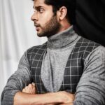 Abhimanyu Dasani Instagram - Grey's Anatomy. #50shades 📸 @frontrowgypsy 💁🏼‍♂️ @makeupbyriddhima 🧥 @theanisha Mumbai, Maharashtra
