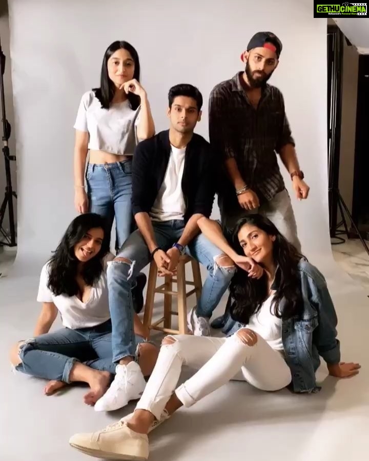 Abhimanyu Dasani Instagram - Sisterhood of the traveling 👖 @by.the.gram 👊🏾