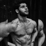 Abhimanyu Dasani Instagram - No stylist What to do 🤷🏾‍♂️