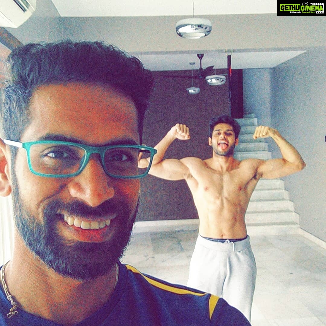 Abhimanyu Dasani Instagram - That face I make when I crush the #challenges I get.