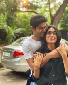 Abhimanyu Dasani Instagram - I won't reveal your secrets today #HappyAnniBirthSary