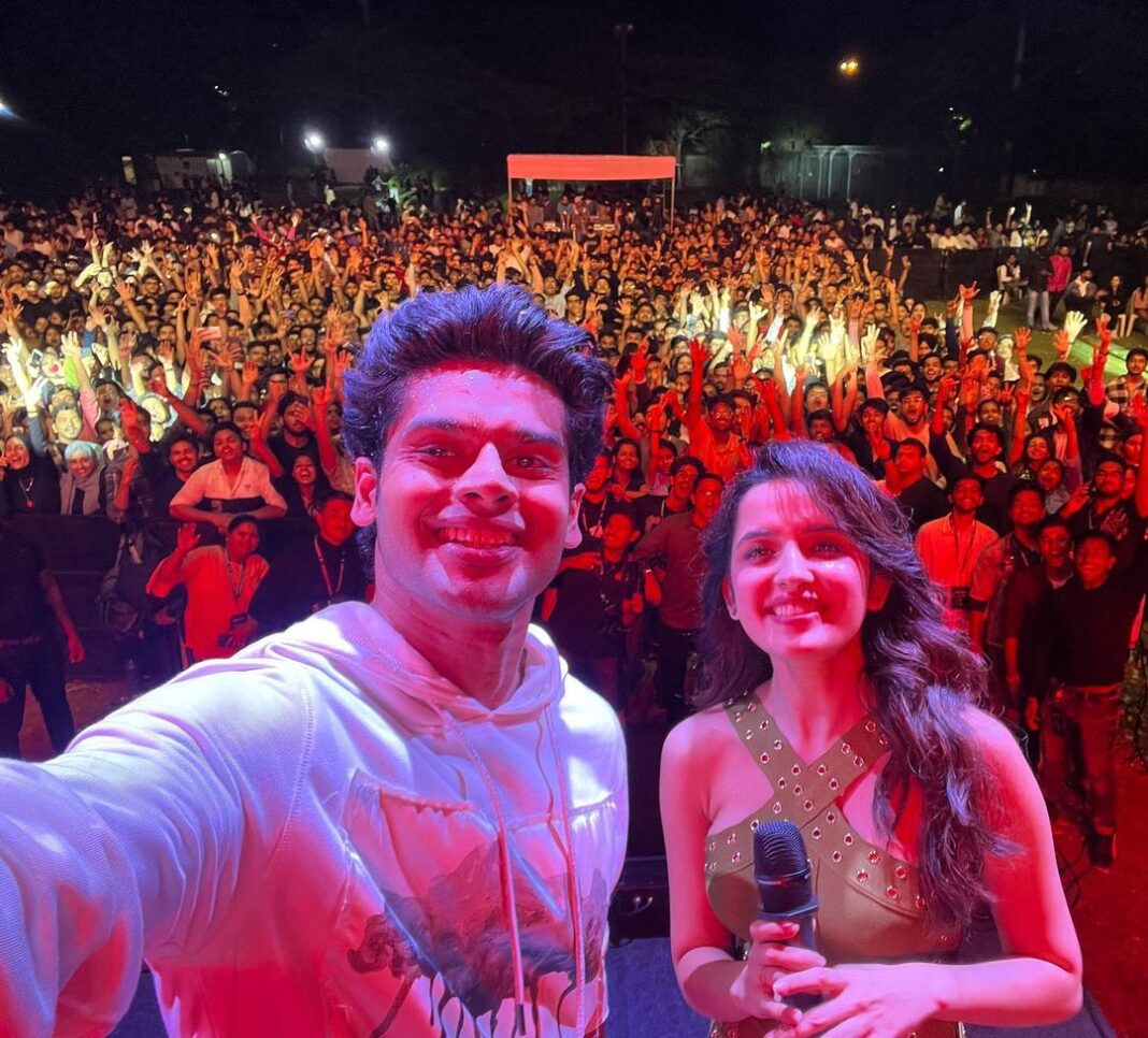 Abhimanyu Dasani Instagram - Killerrrrrr night ! ๐๐ป๐๐ป
Thank you Horizon RAIT, DY Patil for all your love!
#Nikamma in theatres, on 17th June Abhimanyu Dasani Instagram - Killerrrrrr night ! ๐๐ป๐๐ป Thank you Horizon RAIT, DY Patil for all your love! #Nikamma in theatres, on 17th June