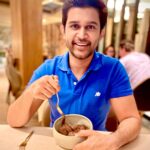 Abijeet Duddala Instagram – Fine dining at an exquisite Michelin Star restaurant is indeed an extraordinary experience, but what topped it off, is a cold bowl full of their in-house rich thick dark chocolate.. My kryptonite! 

@ncstravels @intercontinentalphuket @jarasrestaurant 

#food #dinner #michelinstar Jaras Restaurant