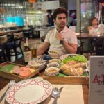 Abijeet Duddala Instagram – These guys can make grilled chicken interesting.. Bangkok might be turning me into something Hyderabad has never been able to do, turn me into a foodie!! 

#foodgasm #traveldiaries #dinner Bangkok City, Thailaind