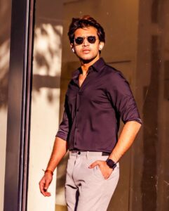Abijeet Duddala Instagram - AD Life Codes 101 

2) I couldn’t care less what someone I don’t know thinks about me. I do however, care about what someone who knows me thinks about me. 

📸 @_harshilthaker_ 
CC @sabertoothin