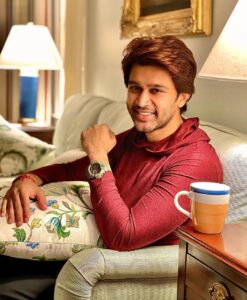 Abijeet Duddala Instagram - 2021 has been a mixed bag of sorts.. 

While loss and grief have had more than their fair share of the pie, health has been questionable, and personal life has been on autopilot (I don’t know who’s in charge, it’s certainly not me), I’ve also felt loved, blessed and fortunate to have the respect and adulation of all you wonderful people. Here’s the thing though, through all of it, I honestly found that only very little of it was close to being in my control. 

As we all strap in on this eve of 2022 to take the turn into another year, I’d like to take the opportunity to remind you all to smile, through as much of it as you can.. (Really, that’s all you can do)

Also, not to sound preachy, but if possible, find it in you to be a little more kind, a little more compassionate, a little more empathetic towards one another.. Life is fragile, we’ve learnt that only too well. 

Going into this one, I’m thinking I want to come out by the end of it thinking ‘Man, I gave this year everything I had, and seized as much from it as I could’. 

So 2022 my friend, ready or not, here I come.. 

Happy New Year 2022! 

- AD 

#happynewyear #2022 #nye #newyear