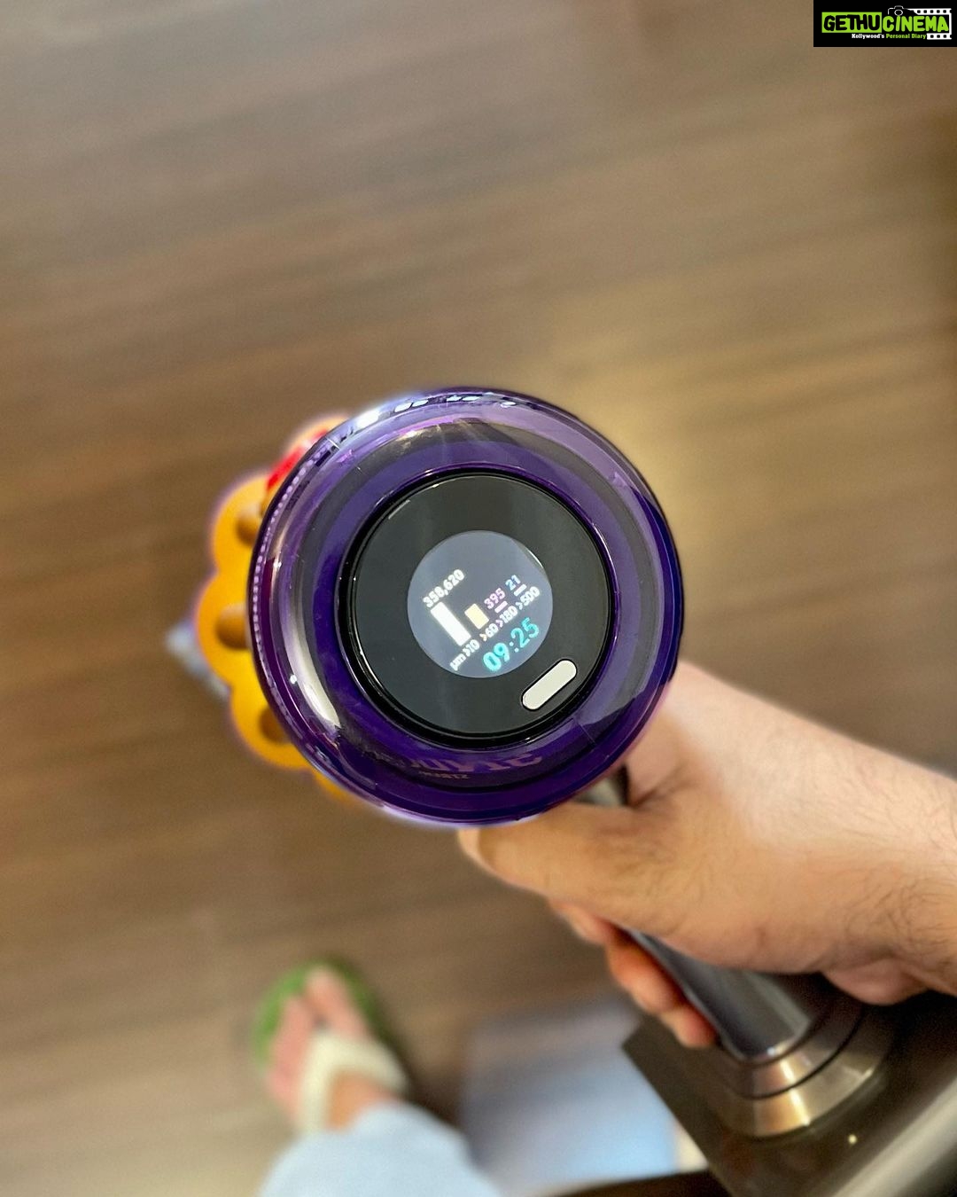 Abijeet Duddala Instagram - Whether it's a carpet, hard or wooden floors, @dyson_india keeps my home spotless and illuminates microscopic particles through a laser focus technology. Best investment this festive season! #DysonIndia #DysonHome #collab @dyson_india Hyderabad