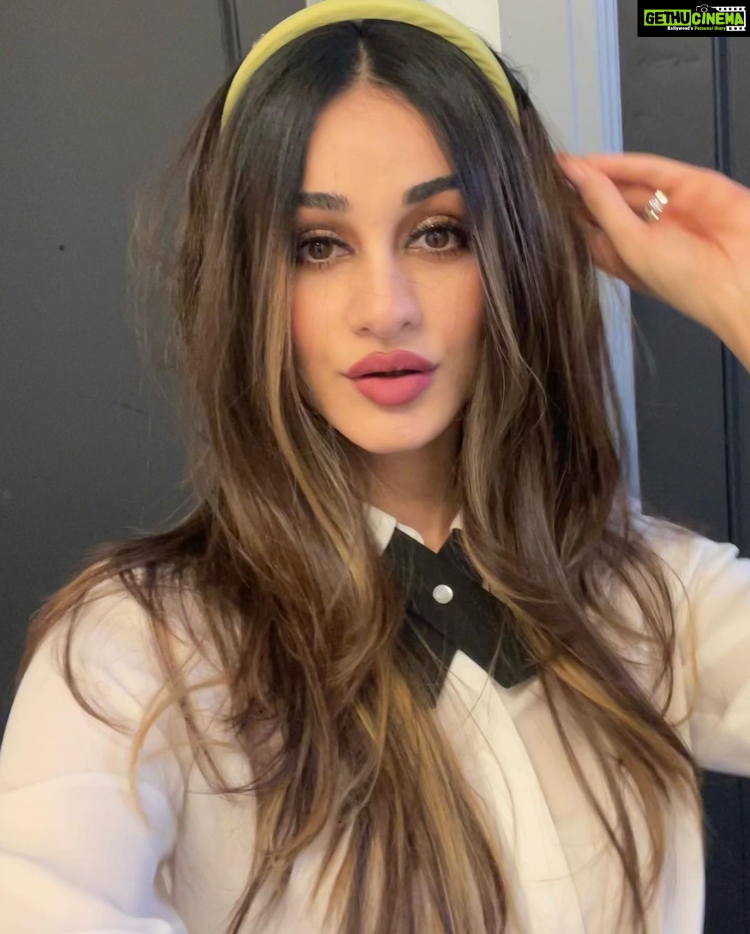 Aditi Arya Instagram - The ghost of clichés, queen B, and her Yale dreams.