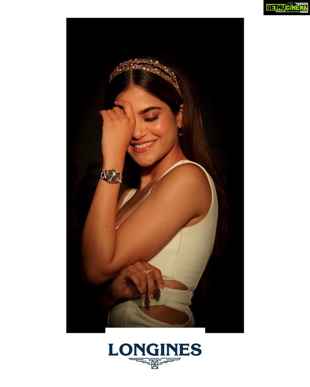 Aditi Sudhir Pohankar Instagram - Wearing the Best Of Time. @longines . . . Photographed @viplove_abhyankar Makeup @sneharodricks Hair @amby_upadhyay1510 Styled by @sheefajgilani Outfit @frisky.in Accessories @blingsutra @ascend.rohank Assisted by @styledbyastha @niyoshi.jain @tanyasadwhiny Social media @maverick.idea . . . . #longines #longinesaniversaryedition #eleganceisanattitude