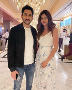 Aditi Sudhir Pohankar Instagram - Wish you a Blockbuster run #laalsinghchaddha ! Thank you so much @ajit_andhare sir for inviting me and watch this magic on screen. 

If there a universal truth and the only truth that we all live by - is Love ! No other emotion can keep us all together here and beyond, because after all we are all going back to Love. 
.
This film is nothing but Love. 
Everything about this film is Brilliant! Guys go and watch laalsinghchaddha, after a long long time I have watched a film that tore my heart and healed it with love. 
Aamir sir you are the best ! Loved loved it. 
Terrific performance @nagachaitanyaakkineni 
Loved you @monajsingh 👏🏻👏🏻👏🏻
Amazing performance @kareenakapoorkhan 
.
.
.
#laalsinghchaddha #aamirkhan #screening #lastnight 
.
.
Thank you for the picture @zenkhan, ♥️