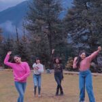 Ahana Kumar Instagram - kuch kuch happening on the mountains with the siblings Pahalgam, Kashmir