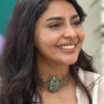Aishwarya Lekshmi Instagram - Episode out now!!!..@aishu__ Aishwarya Lekshmi Part-1 on I AM with Dhanya Varma #Aishwaryalekshmi #iamwithdhanyavarma #dhanyavarmayoutubechannel #reels #reelit #reelsinstagram #ps1 #maniratnam