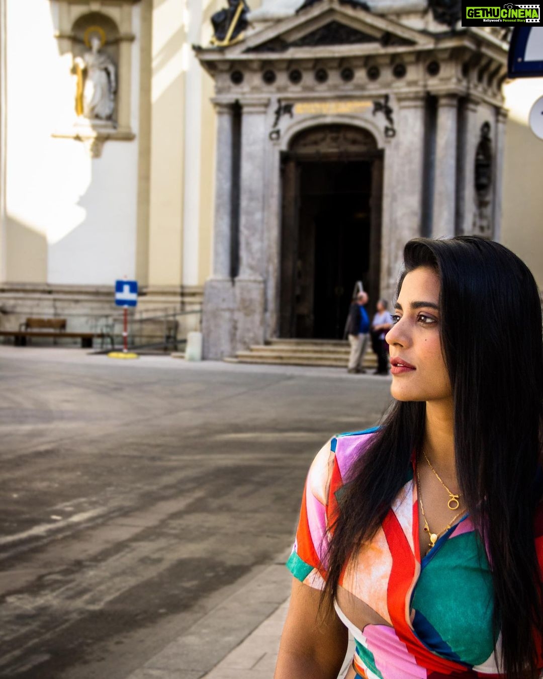 Aishwarya Rajesh Instagram - Some clicks from my #ViennaAustria Photography @manishdareme 😊