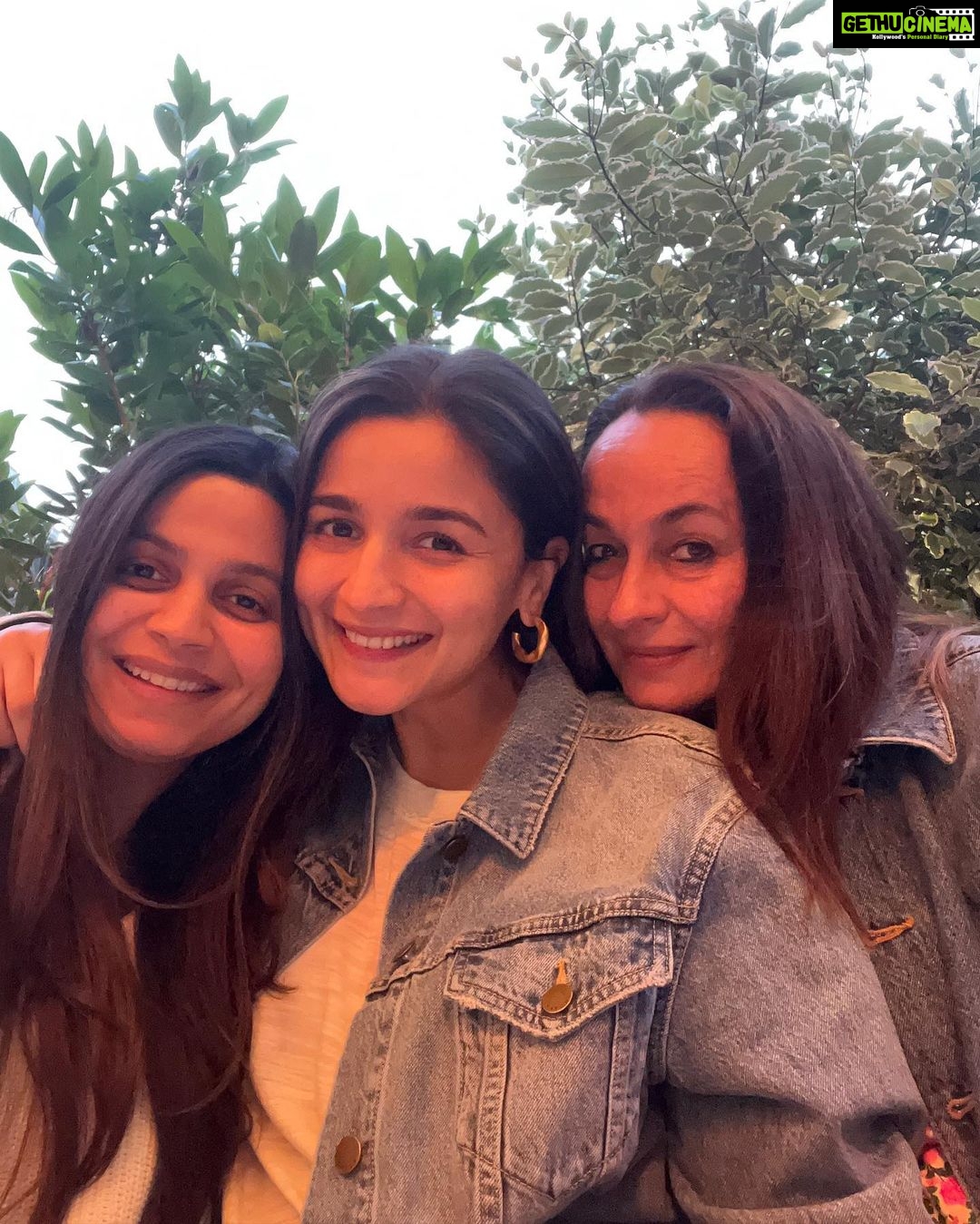Alia Bhatt Instagram - appreciation post for these wonderfully weird ladies 🫶