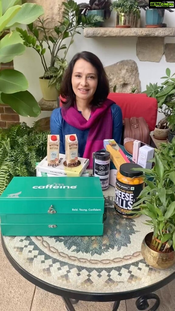 Amala Akkineni Instagram - PETA, India @petaindia has sent over a wonderful hamper, and here are the products. I practice and endorse a plant-based, environment-friendly lifestyle for a cleaner and greener planet. #notapaidpost Products by @zoukonline @urbanplatter.in @mcaffeineofficial @starstruckbysl @nutrisnacksbox @vegandukan @borges_india @gooddot @phool.co