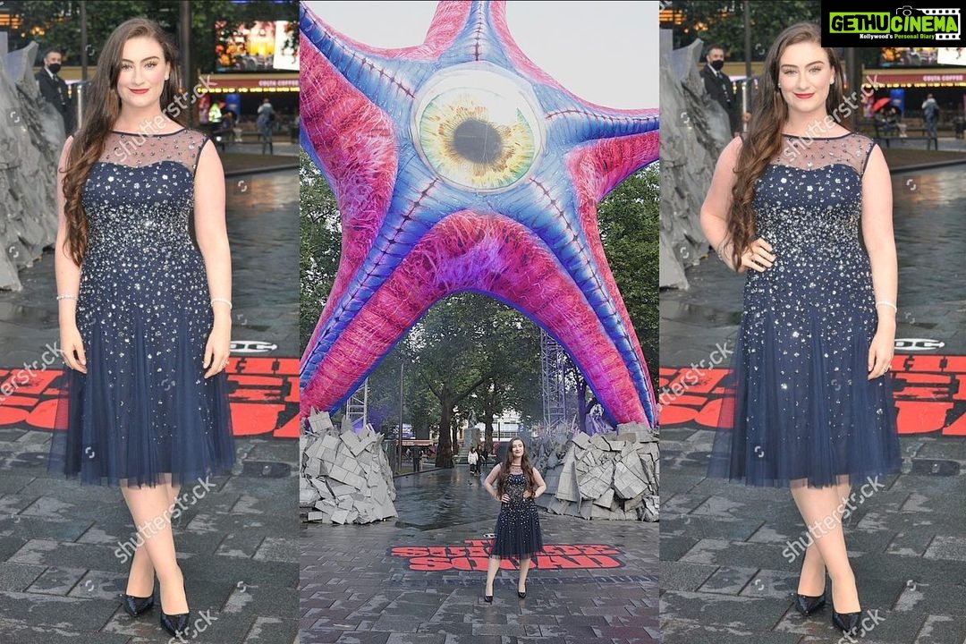 Amber Doig Thorne Instagram - If I could be a superhero, I’d be Aluminum Woman. My superpower would be foiling crime 👀😂 What’s your favourite superhero film? 🤔⚡️🕷 Swipe to the last photo to see a LIFE SIZED Starro that was AWESOME (but also terrifying) ⭐️ It was 15 metres tall 😅 This is hands down the best DC film I’ve seen 🔥Don’t come at me until you’ve watched it, then you’ll see what I mean 🤩 Absolutely banging film - can’t wait to watch it again 🥰 Thank you @imax & @warnerbrosuk for having me ❤️ Definitely recommend watching this in IMAX, it’ll blow your socks off (and possibly other body parts too…) 👀 😂 📸 Photos/Videos: The Suicide Squad World Premiere 📸 💙Dress: @phaseeight 💚Photos by: @hogieaaa__, @rogeralarconphoto, @gettyimages, @shutterstock #TheSuicideSquad #suicidesquad #thesuicidesquadpremiere #suicidesquadpremiere #margotrobbie #johncena #idriselba #petedavidson #jamesgunn #moviepremiere #filmpremiere @thesuicidesquad @wbpictures #imax Leicester Square