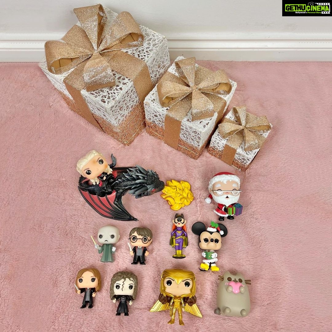 Amber Doig Thorne Instagram - My favourite Christmas song? “All the jingle ladies, all the jingle ladies” 👀 I’ll see myself out 😂 IT’S ONLY 27 DAYS UNTIL CHRISTMAS & I AM EXCITEDDD! 🎄What are your plans for Christmas? 🎅🏻 I have a collection of around 100 Funko Pop! in my London Apartment, and I’ve been missing them whilst I’ve been staying in York! Luckily @funko_europe have just launched their European website, and they sent me a HUGE box of goodies (check out my stories for the full unboxing) - and everything is available now at bit.ly/FunkoEurope! 😍 #AD #FunkoPop #Funko #FunkoPops #FunkoFamily #FunkoPopCollection #FunkoCollector #FunkoAddict York, England