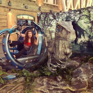 Amber Doig Thorne Instagram - Check yo’self before you Rex yo’self 🦖#JurassicLondon 
What’s your favourite dinosaur? 😍
Shoes: @amiclubwear