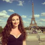 Amber Doig Thorne Instagram - J'adore Paris ❤️ C'était un weekend extraordinaire ☀️ Tour Eiffel